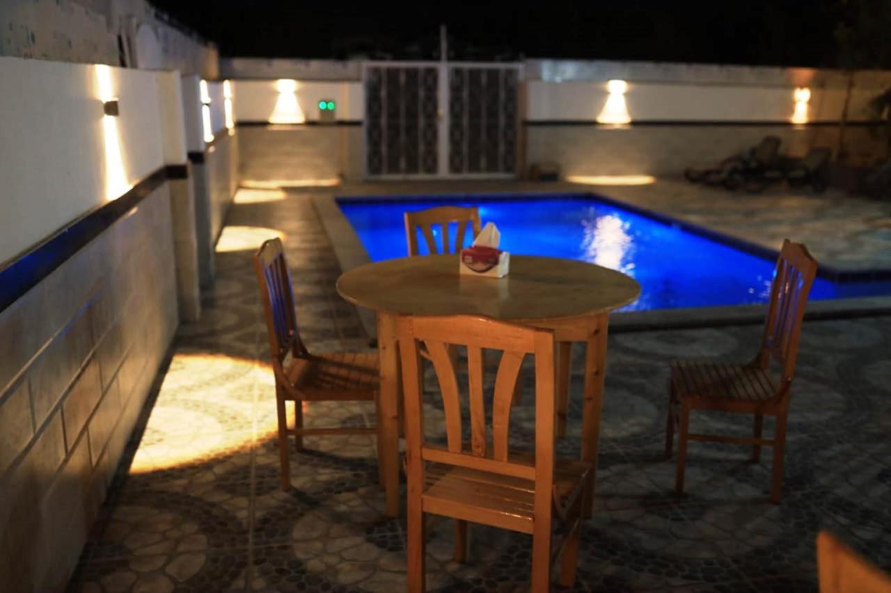 Happiness Guest House Luxor Buitenkant foto